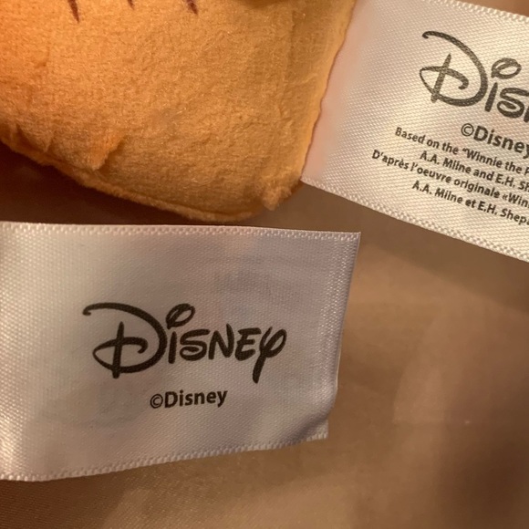 Disney Mini Squishmallow - Picture 4 of 4